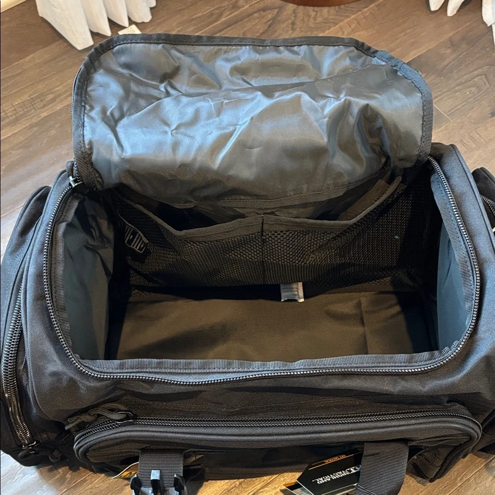 Highland Tactical Winchester Duffle,Molle Webbing,removable straps,compartments
